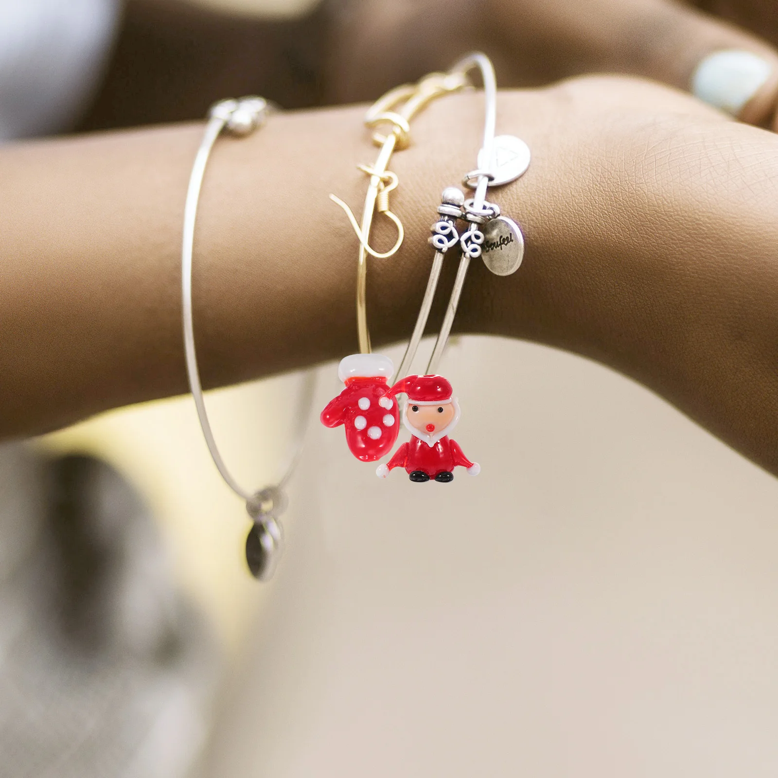 

15 Pcs Decorations Christmas Beads for Bracelet Making Ornaments Indoor and Colorful Snowman