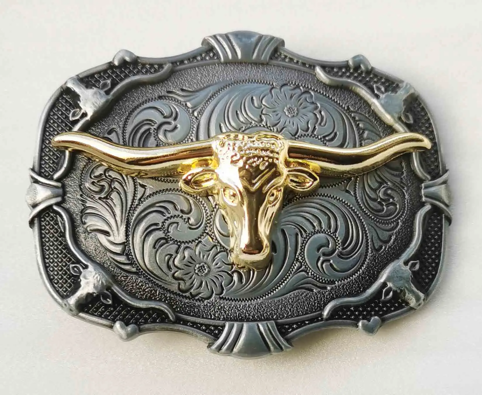 Western Cowboy Belt Buckles for Men Rodeo Gold Bull Head Luxury Personality Male Jeans Punk Belt Buttons