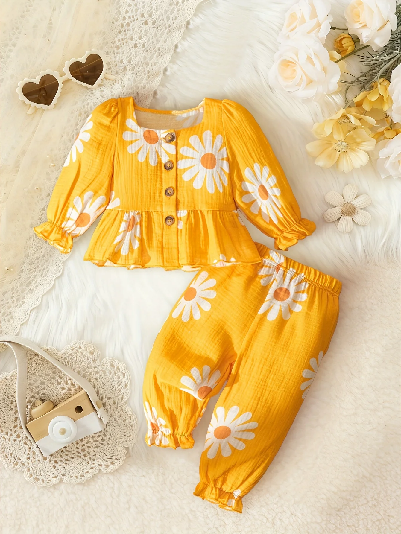 

Комплект из двух предметов с принтом «Сладкая ромашка» для маленьких девочек — идеальный подарок на День святого Валентина и день рождения, идеально подходит для ежедневного дома и прогулок