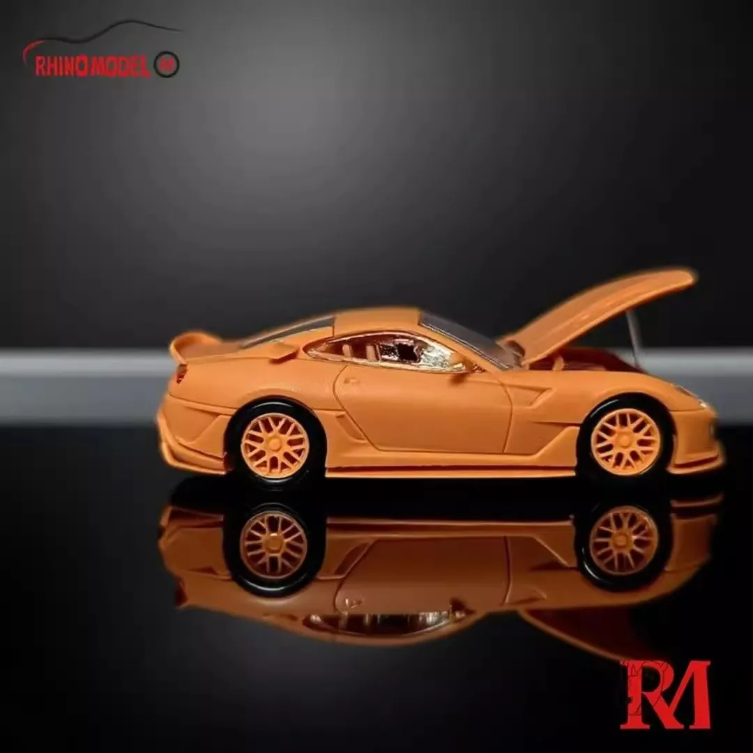 [Pre-encomenda] Modelo de rinoceronte RM 1:64 599XX Modelo de coche de aleación con capó de motor que se puede abrir