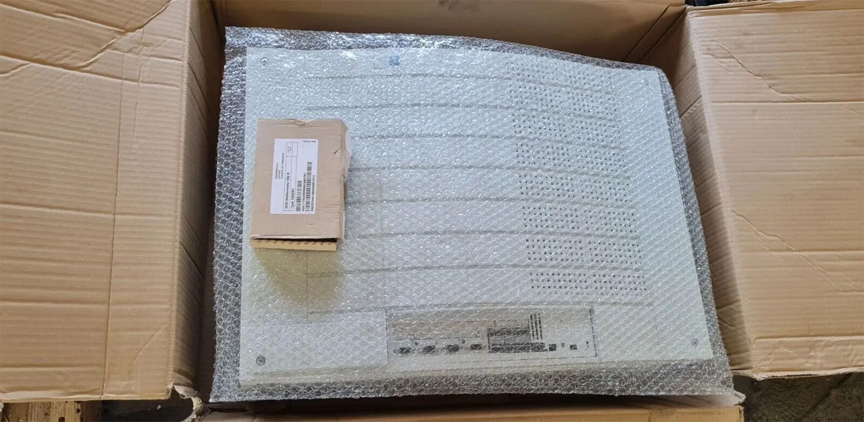 

Brand new EVS9332-ES EVS9332-EK EVF9332-EV EVS9332-ESV004 Warrently One-year