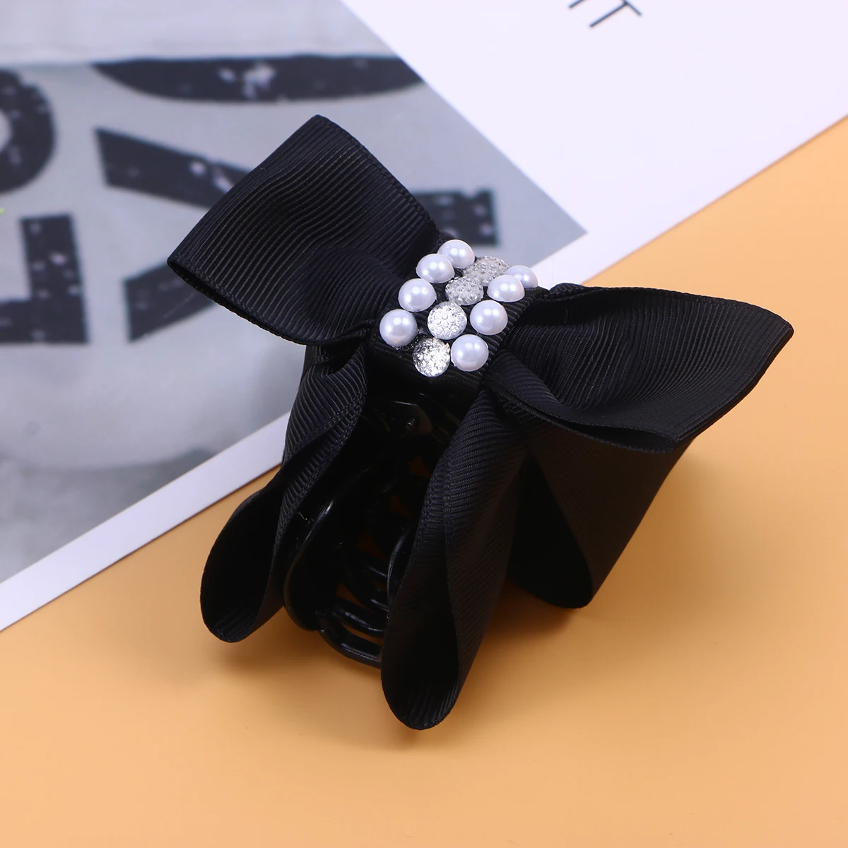 

Bowknot Jaw Clip Double Bow Pearl Rhinestone Middle Size Claw Clip Hair Accessories for Women (Black)