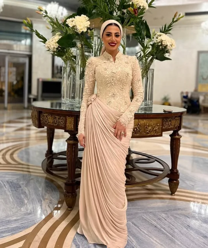 Abiti da cerimonia da sera caftano musulmano champagne Hijab pizzo floreale manica lunga increspato chiffon abito da ballo mediorientale personalizzato