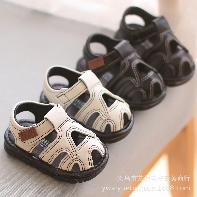 Boys Head-Covering Sandals Summer New Children Girls Baby Soft-Soled Walking Shoes 0-3 Years Old Kids Whistle Casual Flats Shoes