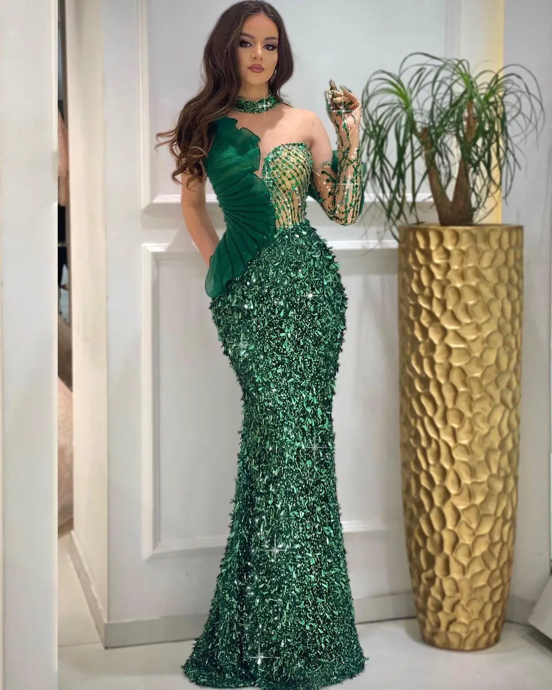 FATAPAESE Emerald  Prom Dress Irregular Neckline Glitter Spark Stons Crystals Beads  Mermaid Mermaid Gown Formal Luxurious Party