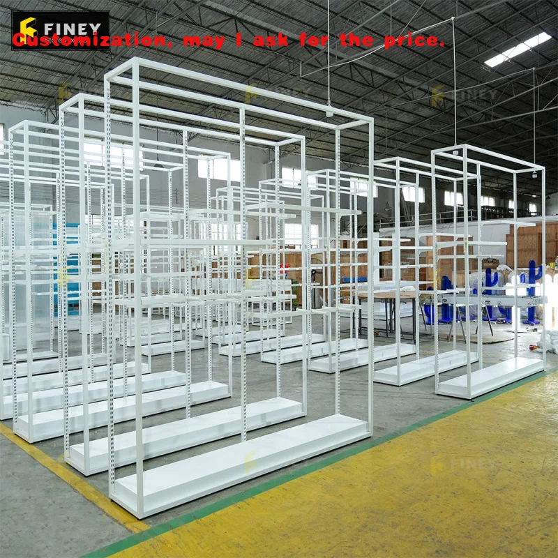 

custom.Retail Cloth Shop Fittings Wooden Clothes Boutique Wall Display Rack Adjustable Metal Clothing Store Display Stand