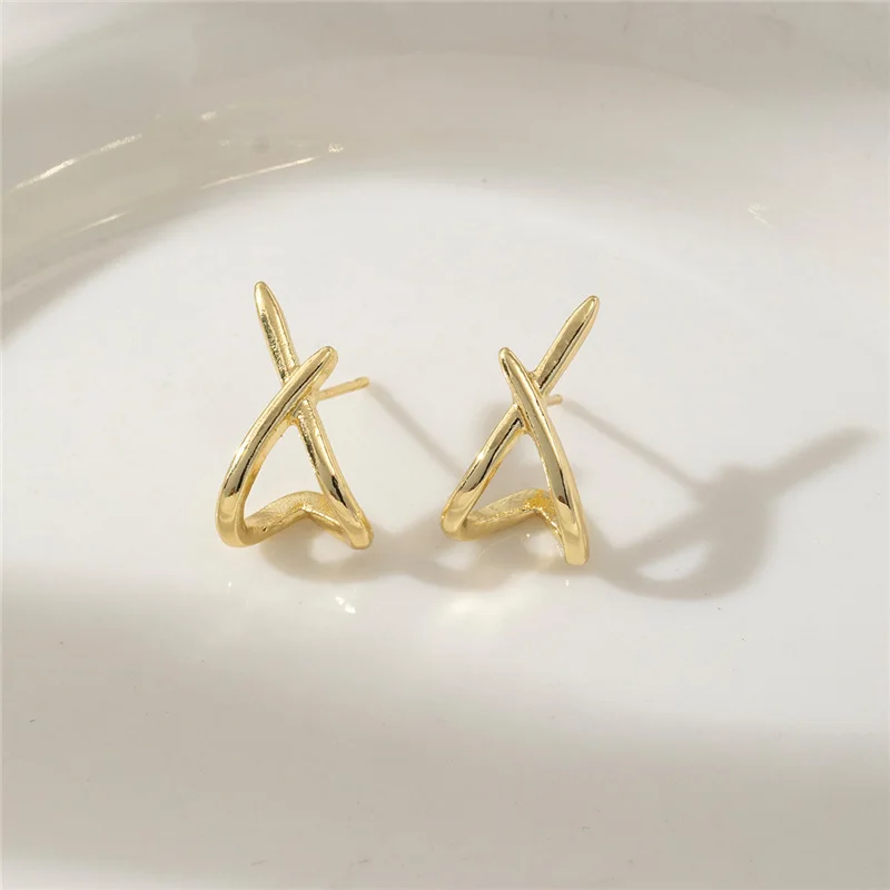 Women Trendy Gold Colour Cross Stud Earrings for Women Dainty Simple Minimalist Earrings Fashion Jewelry 2024 Gifts ﻿