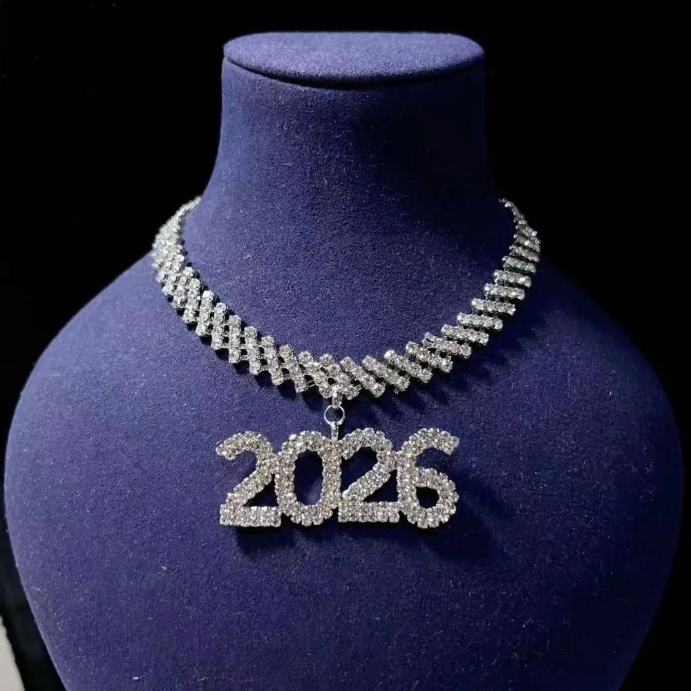 كريستال 2026 قلادة قلادة الحب القلب مربع حجر الراين الترقوة سلسلة هندسية مبالغ فيها 2026 حفلة مجوهرات السنة الجديدة #4