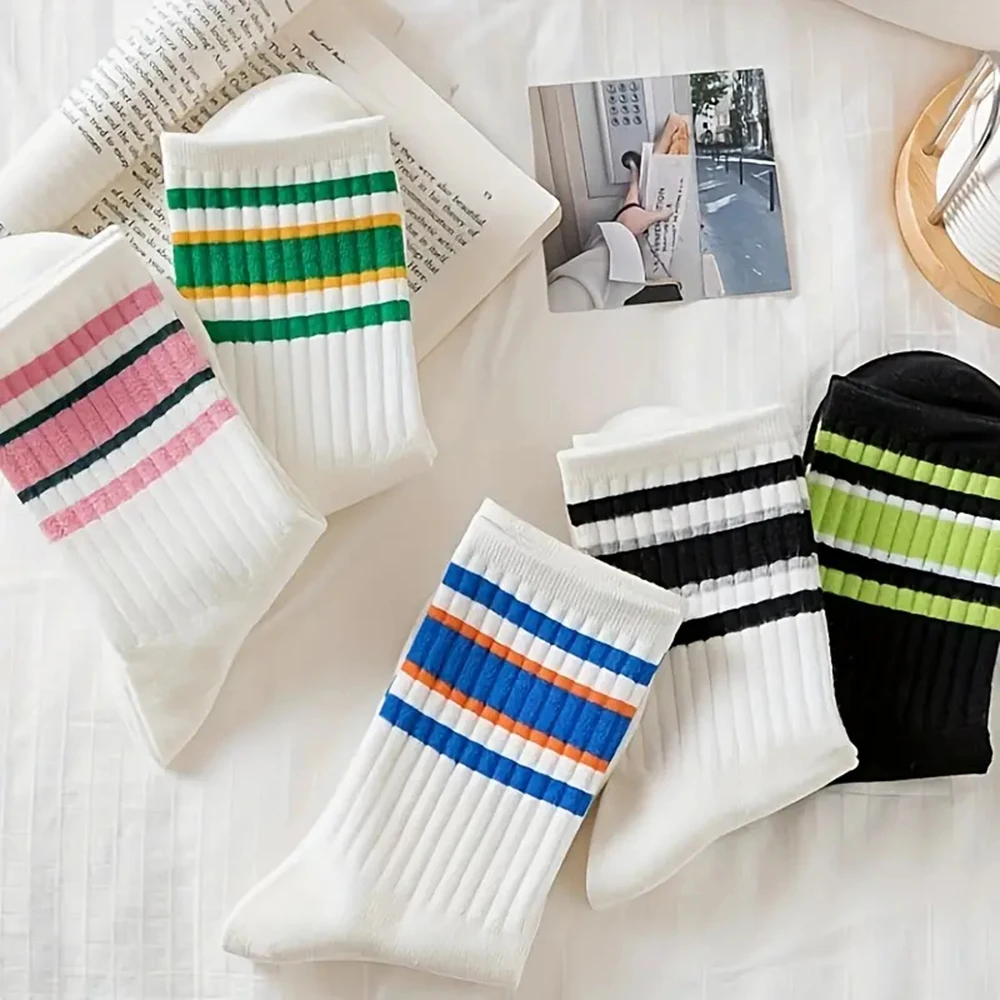 10 Pairs Women\'s Striped Mid Length Socks Fashionable Versatile Trendy Short Socks Comfortable Lightweight and Breathable Socks