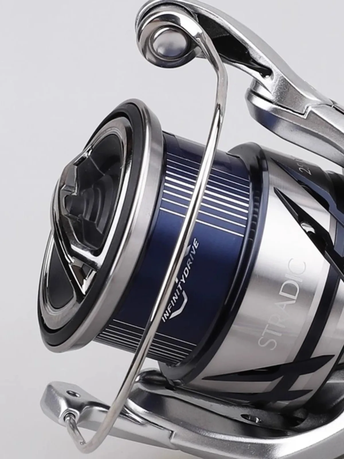 SHIMANO 23 STRADIC  Fishing Reel 6+1BB MAX DRAG 3-11KG Saltwater Reel STRADIC REEL