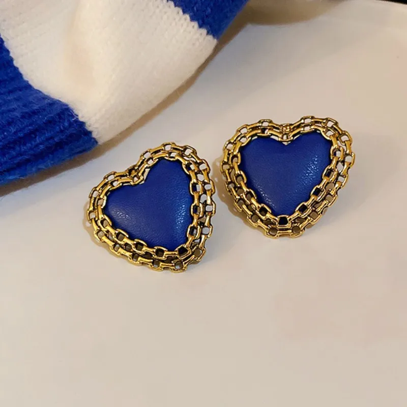 المألوف أنيق الأزرق الجلود سلسلة معدنية القلب أقراط للنساء فتاة قرط الاذن المرصع HUANZHI 2026 جديد مجوهرات هدية #6