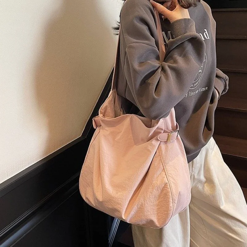 

Sleek-elegant 2025 New Ladies Luxury Brand Leather Hand Bag Famous Designer Simple Popular Casual​