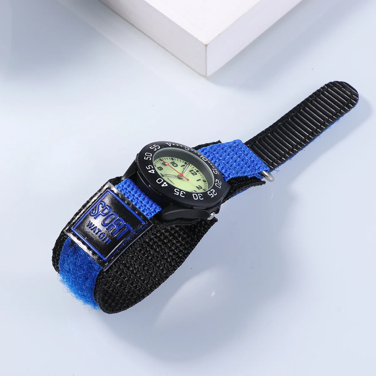 ساعة مريحة بسوار من النايلون مقاومة للماء للجنسين، هدايا تذكارية مثالية لحفلات أعياد الميلاد #6
