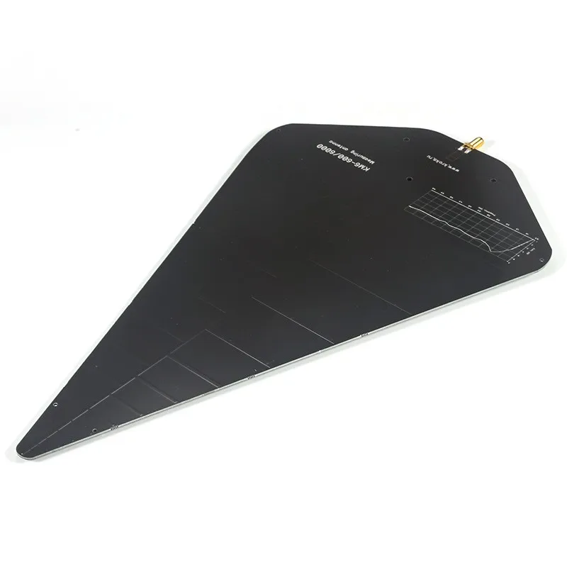 

A92Z KM6-600/6000 600 МГц-6000 МГц Log-фероидная направленная высокозеленая широкополосная антенна EMC