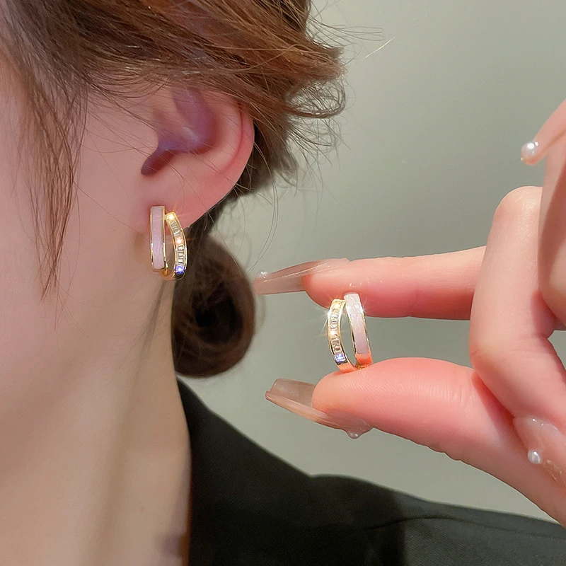 Multi-layer C-shaped Arc Imitation Pearl Dripping Zircon Twisted Hollow Stud Earrings for Women Versatile Hoop Fashion Jewelry image 5