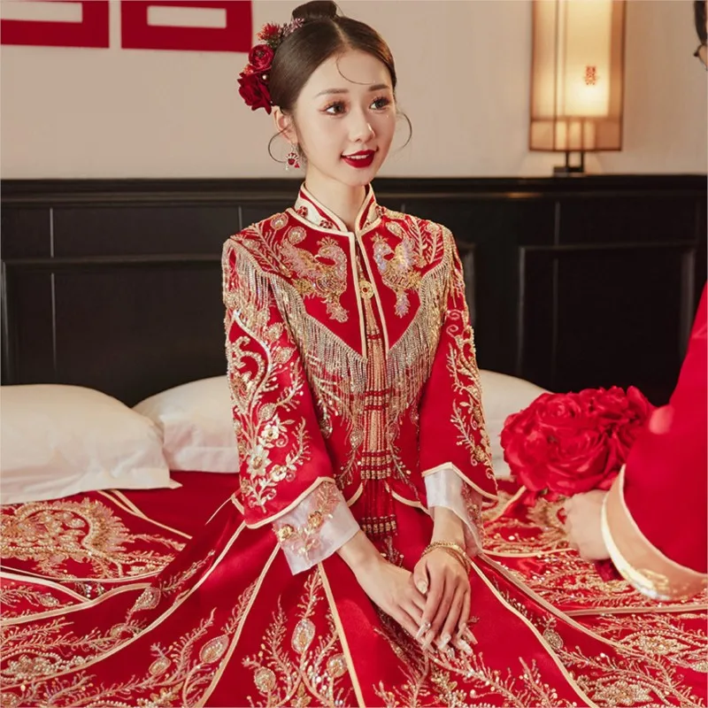 

Элегантное и модное новое свадебное платье в китайском стиле от тяжелой промышленности.