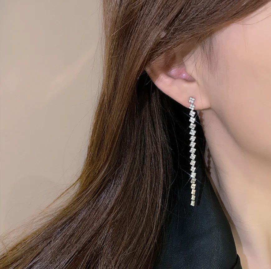 New High Full of Diamonds Super-Flash Small Square Tassel Earrings Female Light Luxury Senior Sense of Long Section Earrings