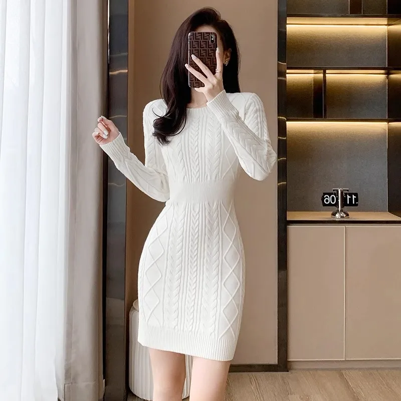 

Twists Knitted Sweater Midi Dress White Bodycon Vintage Elegant Black Red Korean Club Slim Fall 2024 Winter Sweet Vestiti Donna