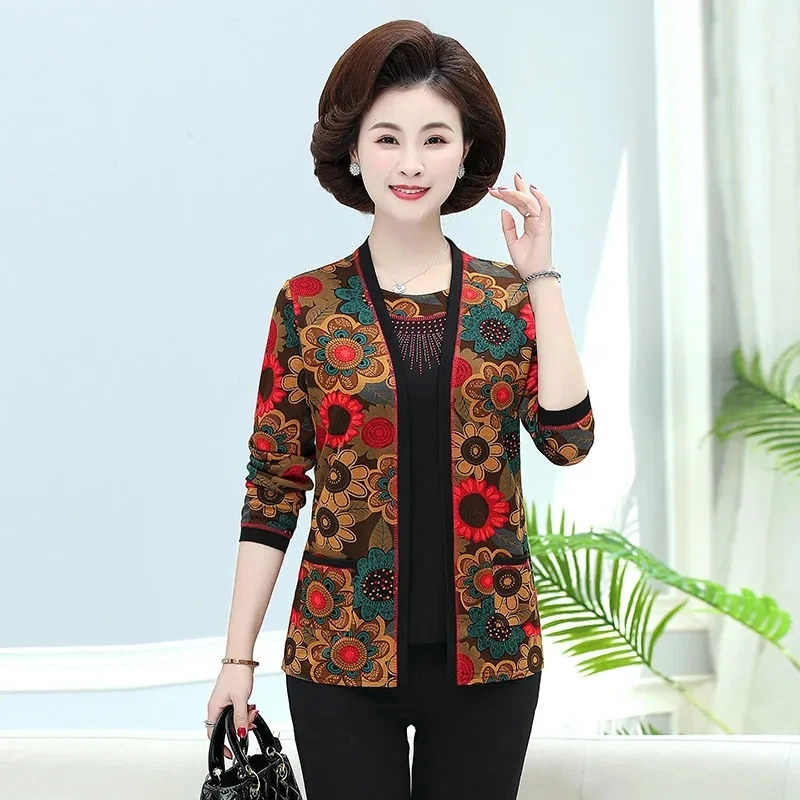 Middle-Aged Elderly Women T-Shirt Tops New 2026 Spring Autumn Long Sleeve Fake 2 Piece Printed T-Shirt Bottoming Shirt Female