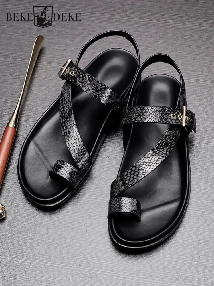 New Summer Mens Genuine Leather Sandal Clip Toe Breathable Fashion Personality Flat Shoes Strap Buckle Casual Gladiator Sandals