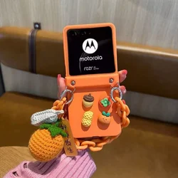 Cute Persimmon Pendant Bracelet Phone Case For Motorola RAZR 50 Ultra 40 Ultra 60 Pro Razr Plus 2025 2024 2023 Hinge Cover