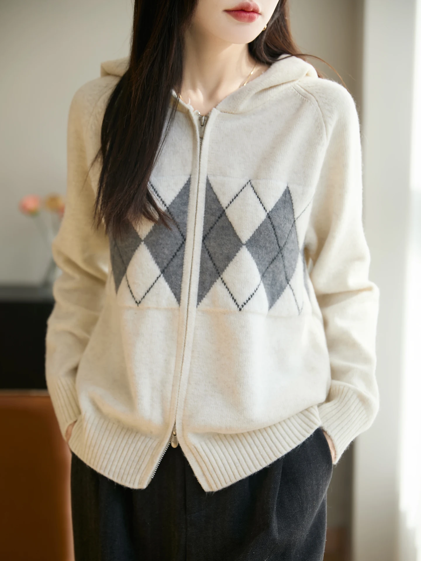 

New Fashion Autumn Winter Woman Sweater Merino Wool Knitted Cardigan Loose Blouse Lady Long Sleeve Clothing Tops Fashion Hoodies