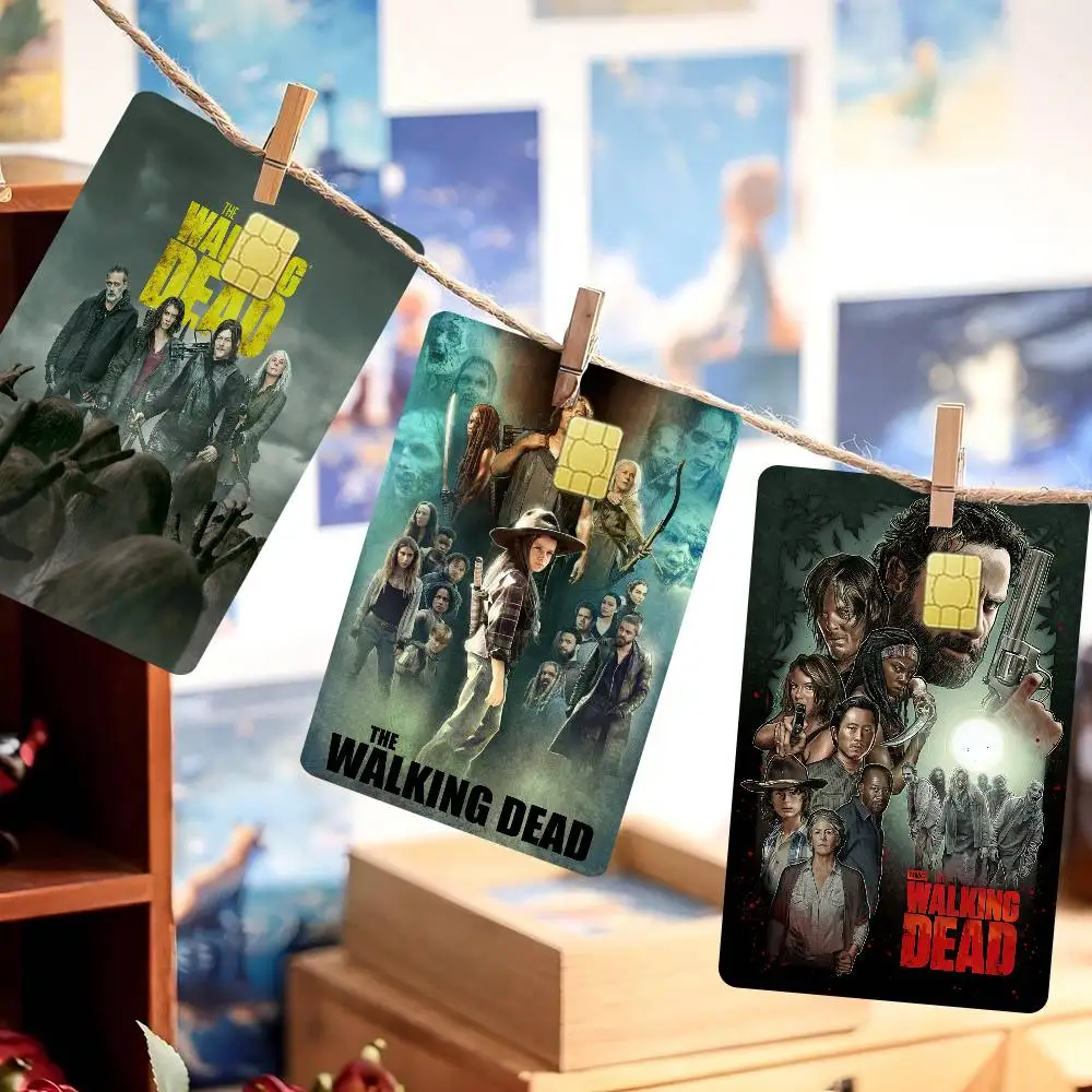 The Walking Dead Anime Spend or Save Funny Shell On Off رفيع للغاية بدون تبهت ملصق غطاء جلدي لبطاقة الائتمان الخصمية