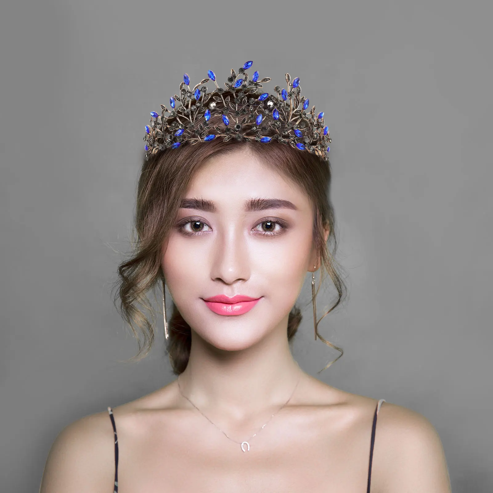

Bridal Crown Headdress Rhinestones Hair Accessories Wedding Tiaras Women Bride Baroque Headpiece Gifts Photos Props Hairstyling