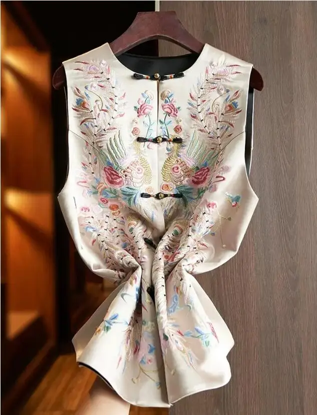 Women Chinese style retro jacquard buckle vest 2024 spring fashionable China-Chic embroidery vest jacket