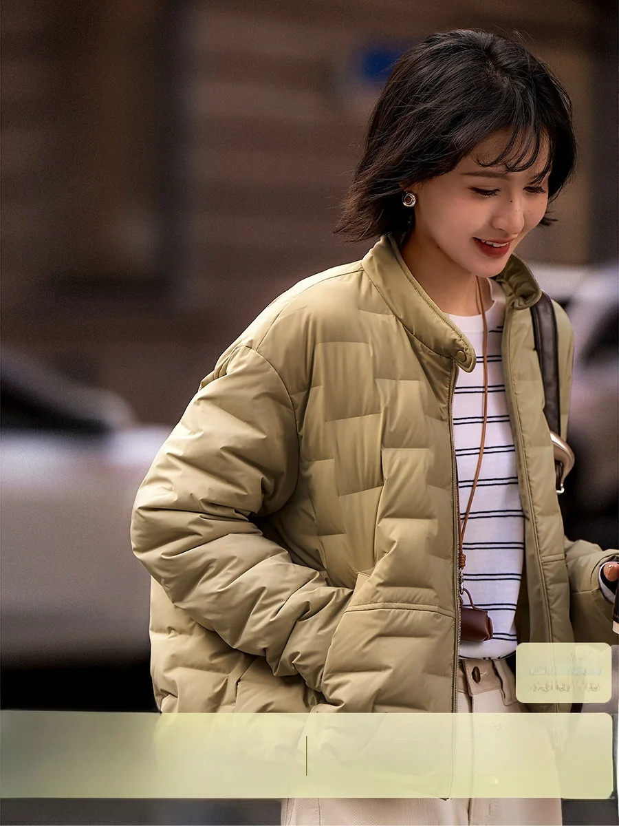 

Легкая теплая куртка-пуховик с наполнителем из 95% белого гусиного пуха, для повседневной носки, простой дизайн, длинный рукав, застежка-молния.