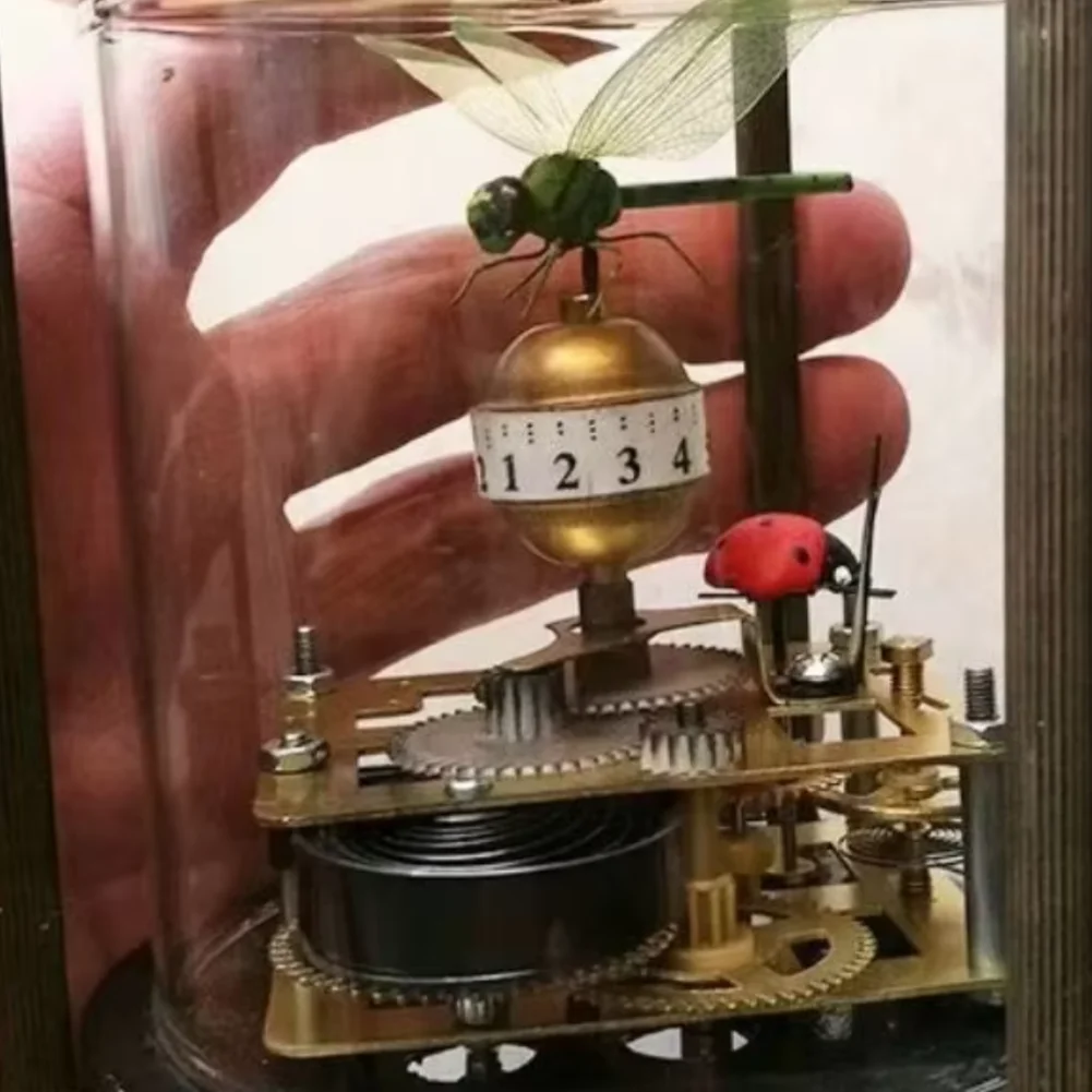 Antique Collection Exquisite Brass Glass Mechanical Clock Home Desktop Decor