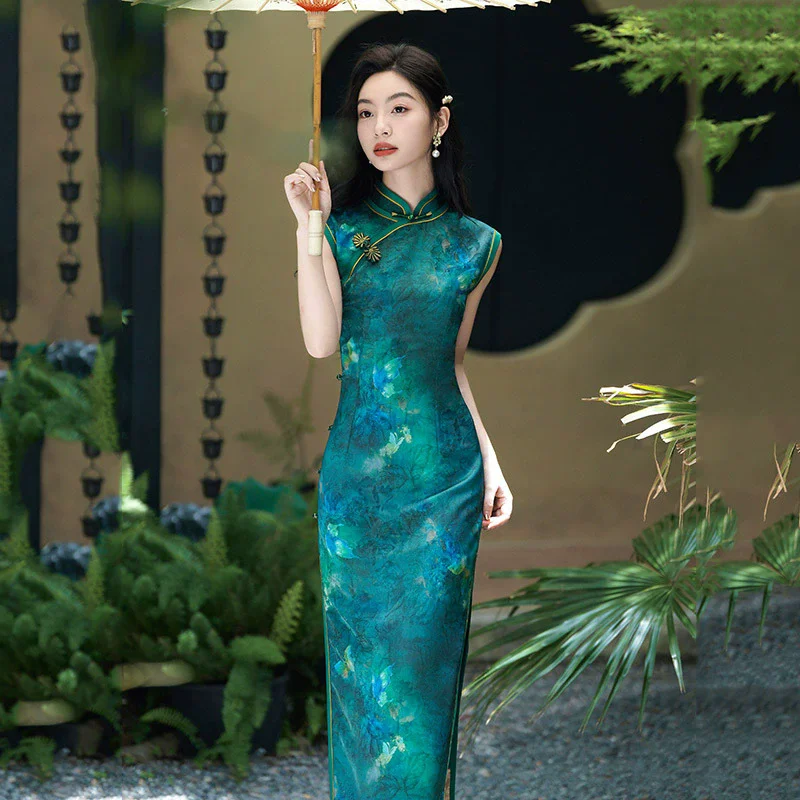 

New Chinese Style Sleeveless Cheongsam 2025 New Style Youthful and Girlish Temperament Slim Fit Daily Qipao Dress