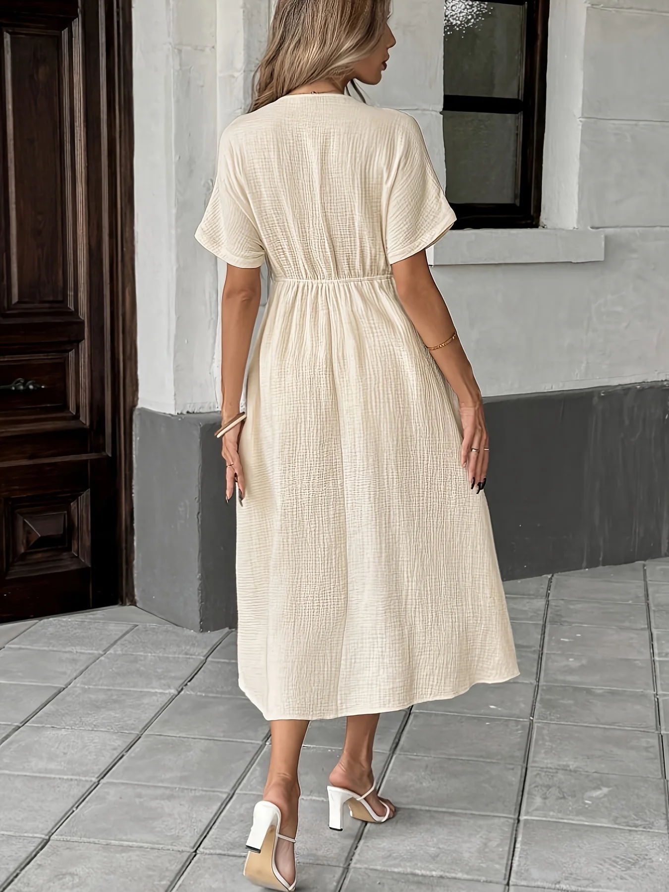 French V-neck Lace-up Pleated Dress Women's Summer Loose Short-sleeved Mid-length Dress Gentle Style Vacation Casual Dress