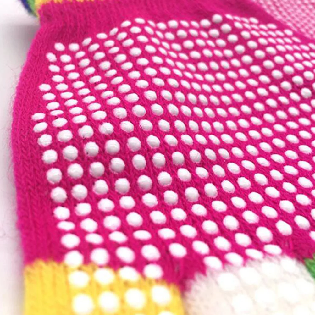 

12Pairs Thermal Snow Gloves Non-Slip Rubber Dots on Palm Stretchable for Winter Activities Unisex Random Color