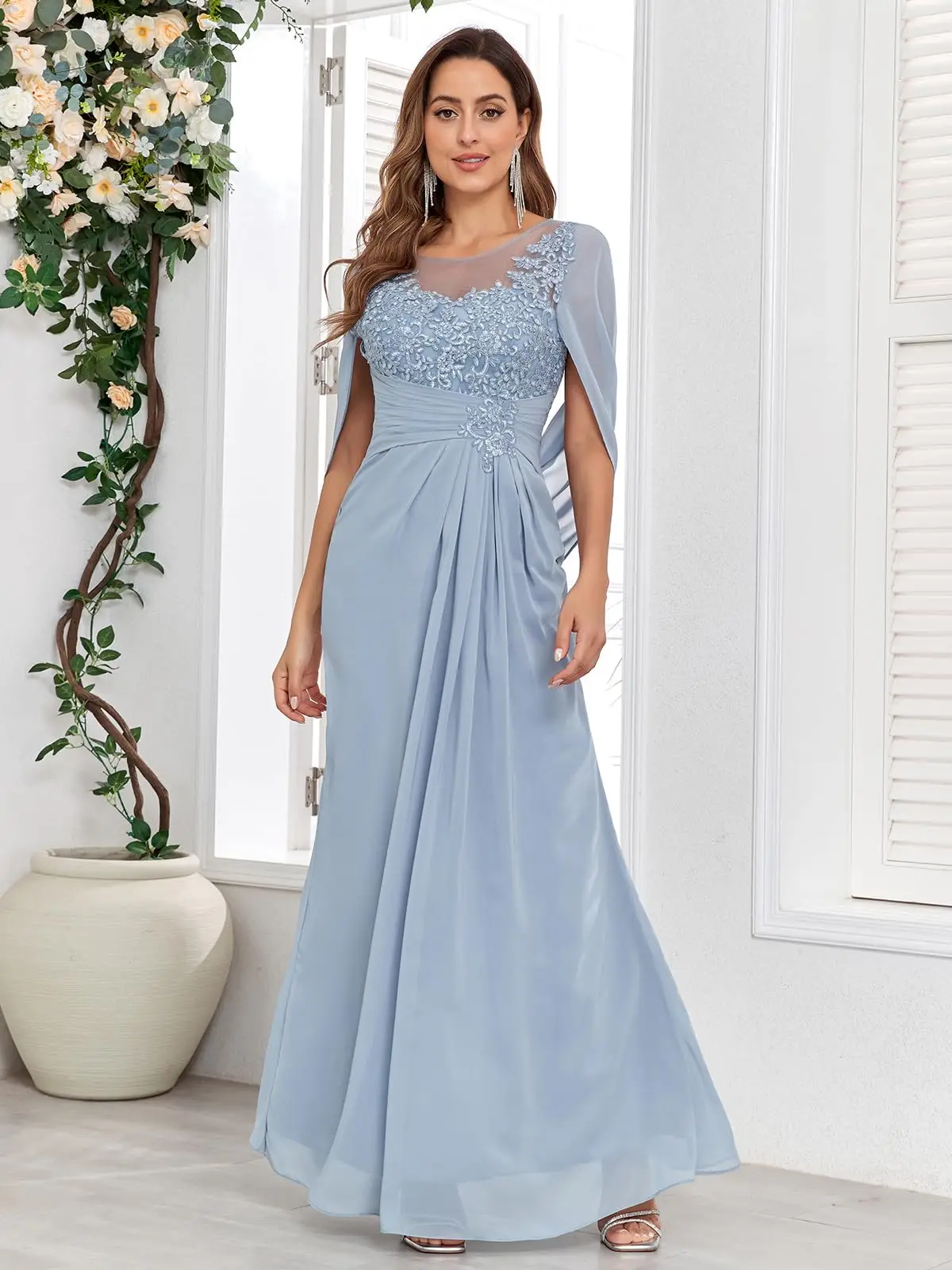 

Mother of The Bride Dresses for Wedding Scoop Neck Fitted Beautiful Lace Chiffon Formal Dress with Shawl