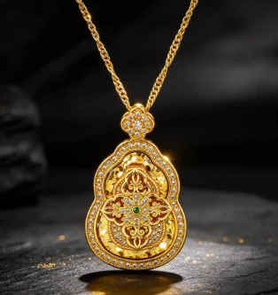 Sparkle Ice Gourd Pendant Women's 24K Gold AU999 - Exquisite Gold Gourd, Dazzling Ice Shimmer, For Eye-catching Da