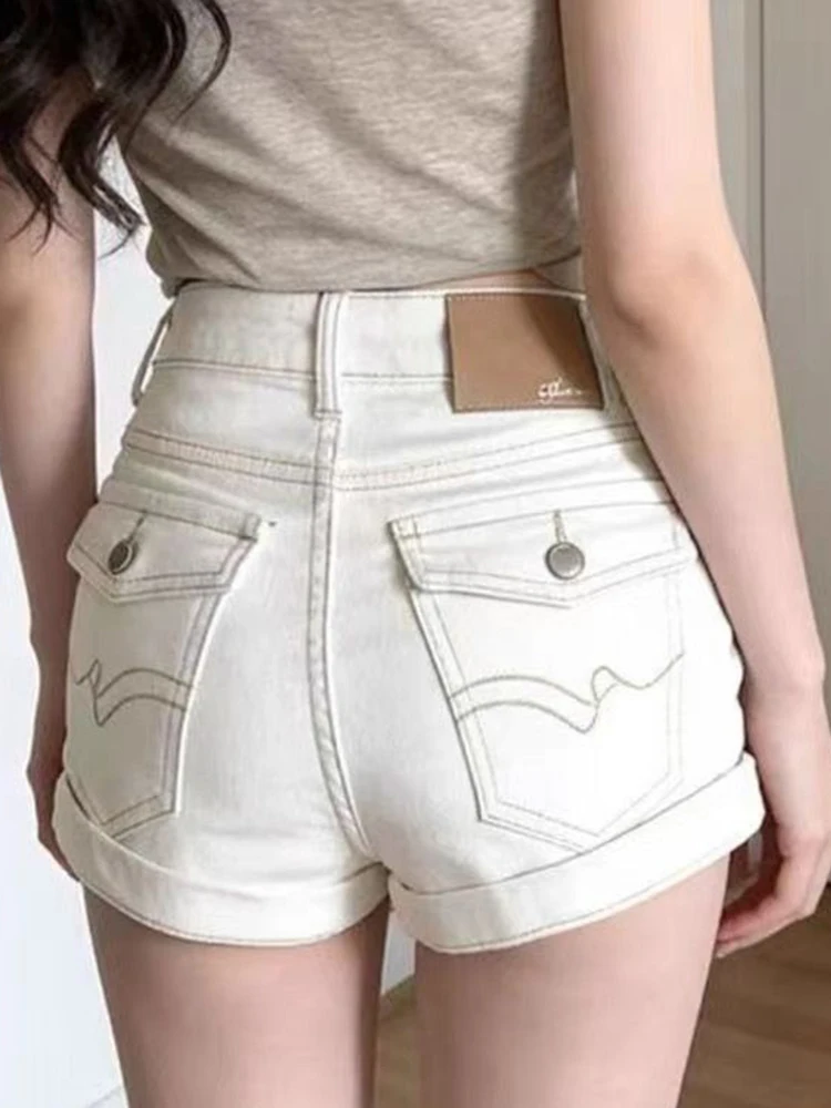 Y2K White Flip Pocket Denim Shorts High Waisted Women Summer Versatile Thin Peach Hip Hot Pants