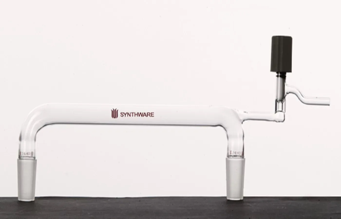 

Solvent Transfer Distributor, Grinding Mouth 24/40, Total Height x Width (mm) 140 x 380