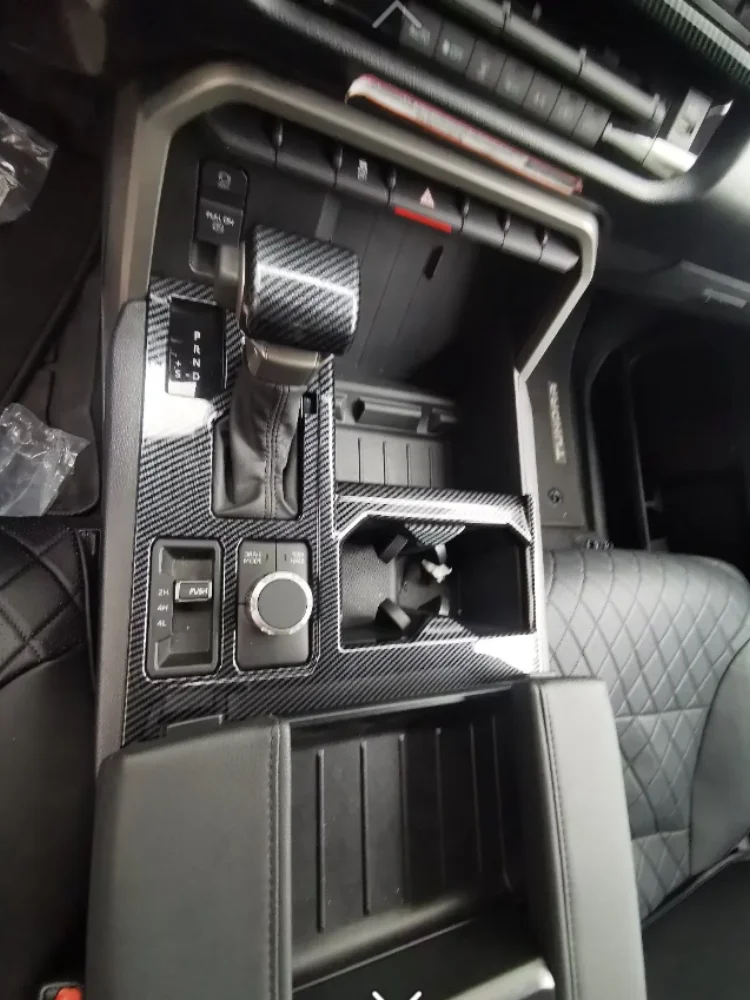 

Для Toyota Tundra модификация панели коробки передач с узором из углеродного волокна, 2022-2024 внутреннее украшение, рамка чашки, декоративные аксессуары