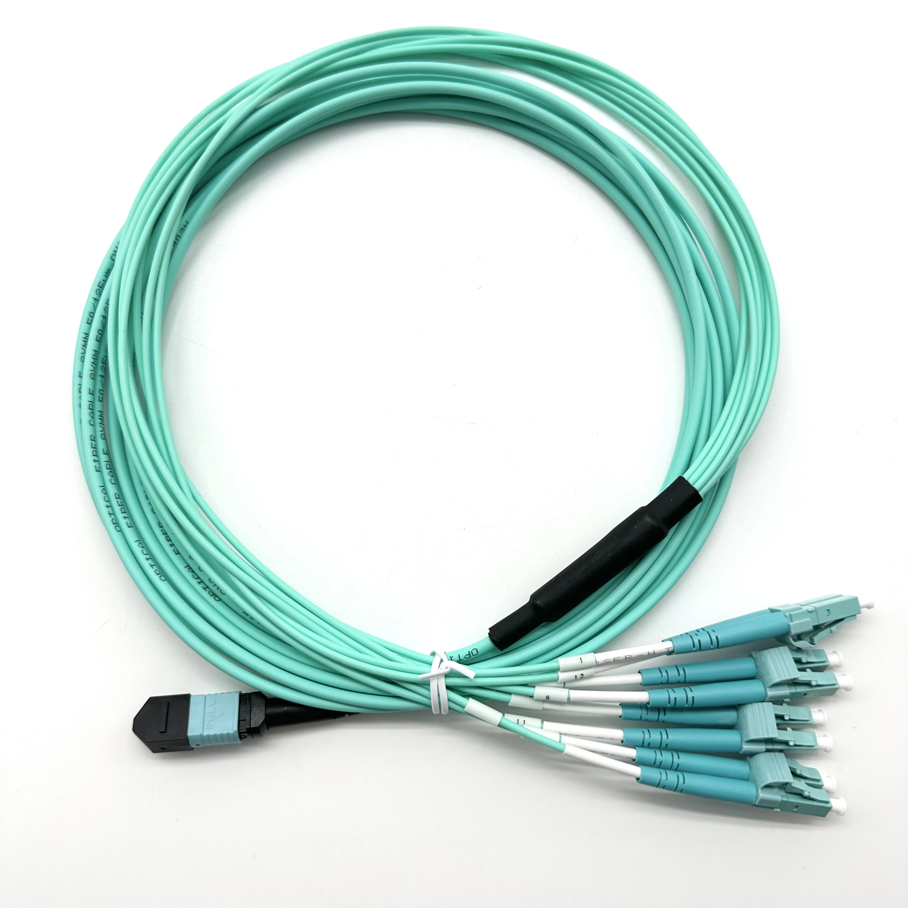 

Волоконно-оптический патч-корд 8F/12F MPO(F)-LC/UPC-OM3-3.0-5M-Type B Волоконный удлинительный кабель 1 м/3 м/5 м/10 м/15 м/20 м