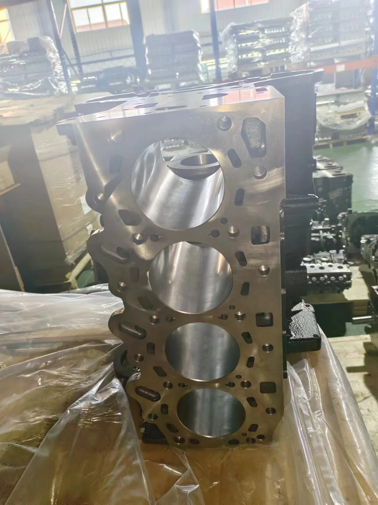 Korea Car D4CB Engine cylinder block  Euro 4 emission standards Remanufactured In Stock Sorento Sportage For KIA