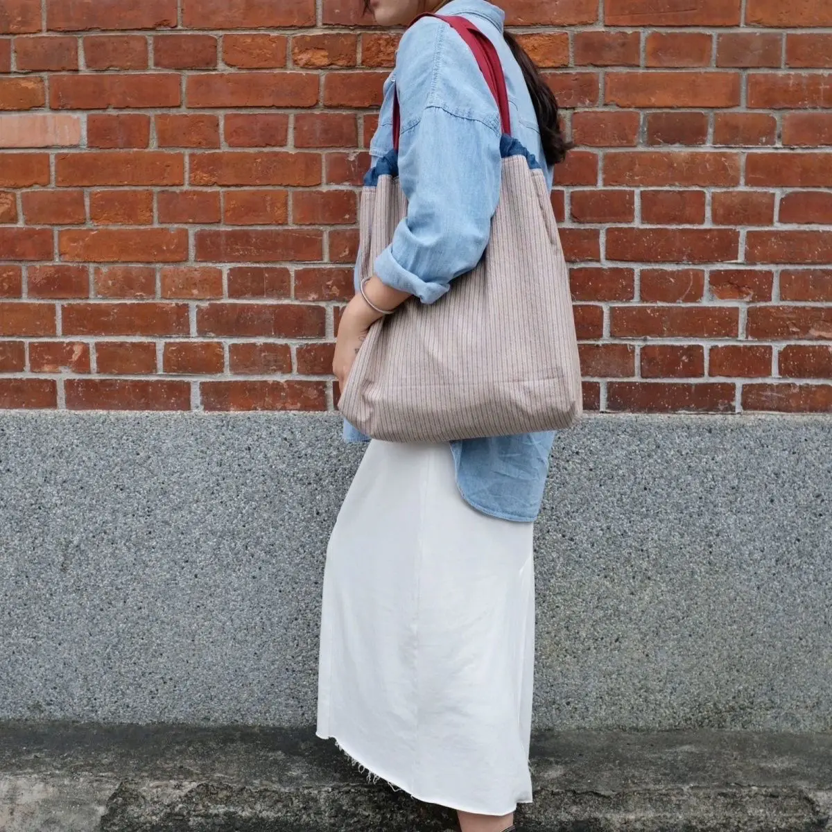 Miyagawa Canvas Bag 2024 New Tote Stripe Versatile Retro Commuter One Shoulder Crossbody Bag with Large Capacity