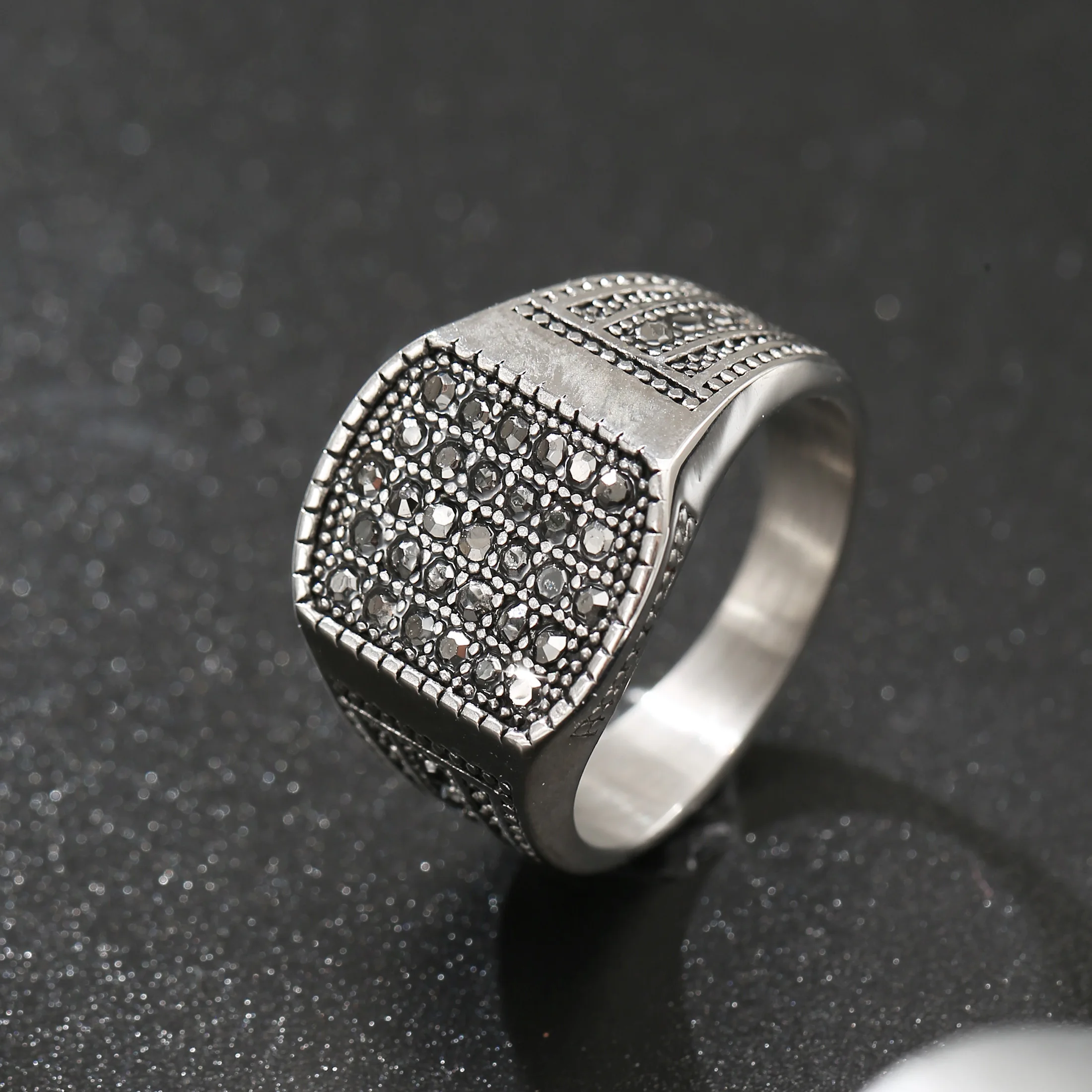 anel-de-sinete-masculino-lncrun-em-aco-inoxidavel-316l-prateado-com-zirconia-sintetica-preta-cravejada-joia-gotica-presente-para-homens