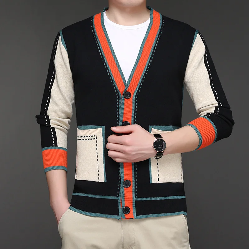 

Мужской дизайнерский кардиган с V-образным вырезом, вязаный цветной карман с карманами, осенне-зимнее модное пальто, модный топ