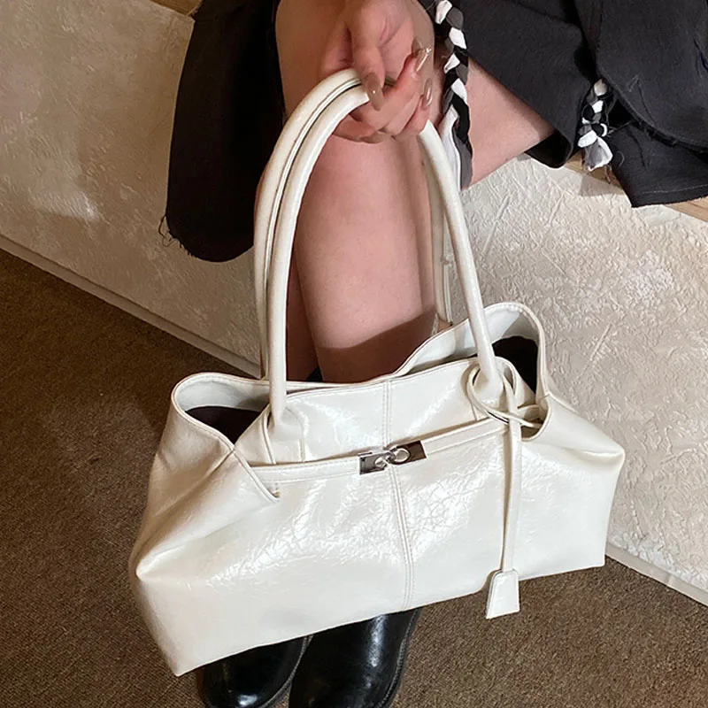 2026 New Large Capacity Soft Leather Pleated Women's Handbag Retro Commuter Tote Bag Quality Single Shoulder Slant Bags