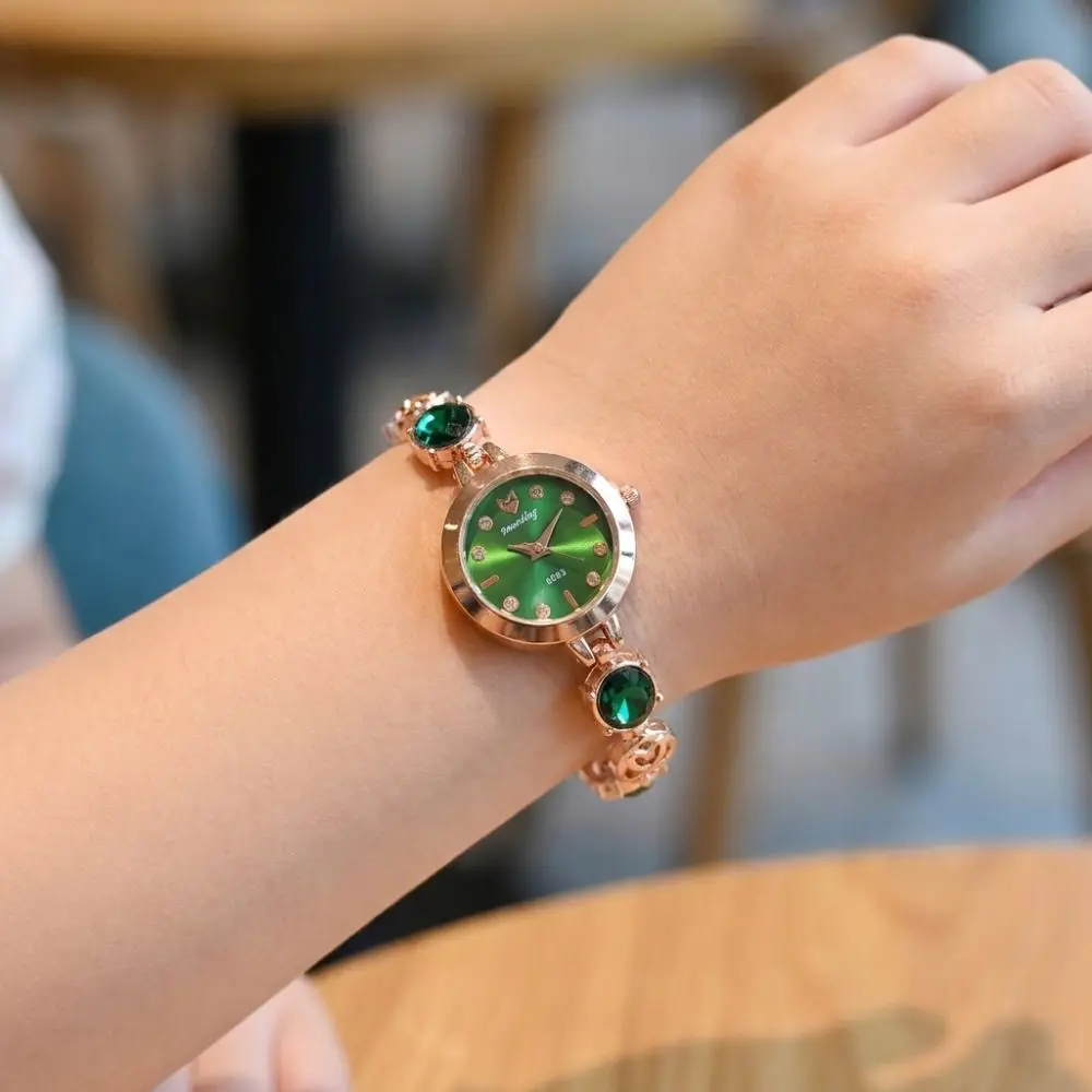 New Rhinestone Quartz Watches Diamond Studded Watch Strap with Adjustable Bracelet Women Wristwatch Rotundity Shaped Watch Gift