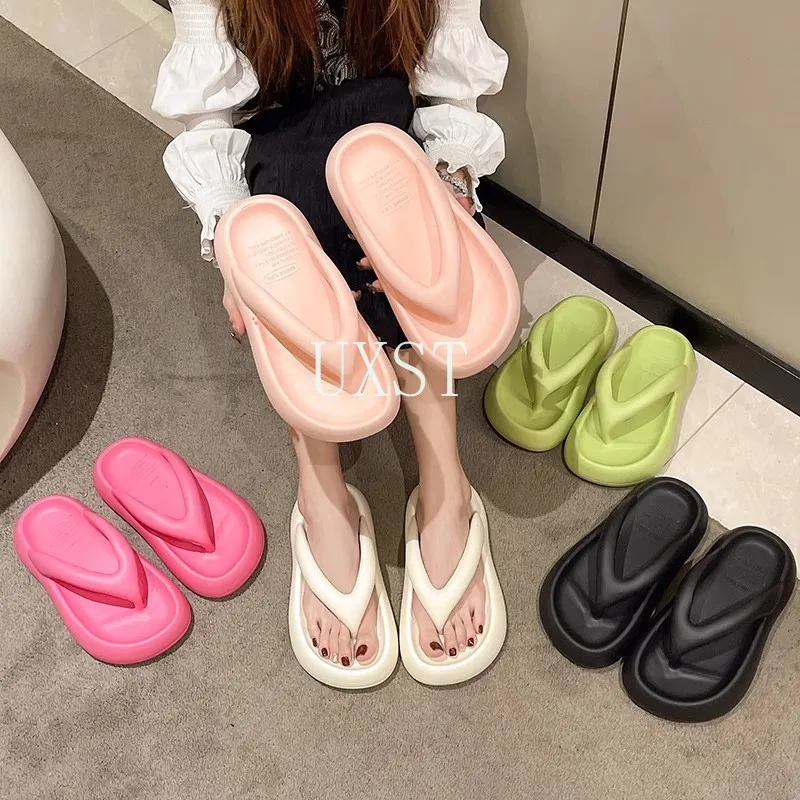 Tongs japonaises à semelles épaisses pour femmes, vêtements d'extérieur d'été EVA antidérapantes, Anti-odeur, chaussures de plage augmentant la hauteur