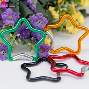 1 Pcs 다섯개 별 모양의 알루미늄 Carabiner 열쇠 고리 클립 야외 캠핑 열쇠 고리 후크 물병 교수형 버클