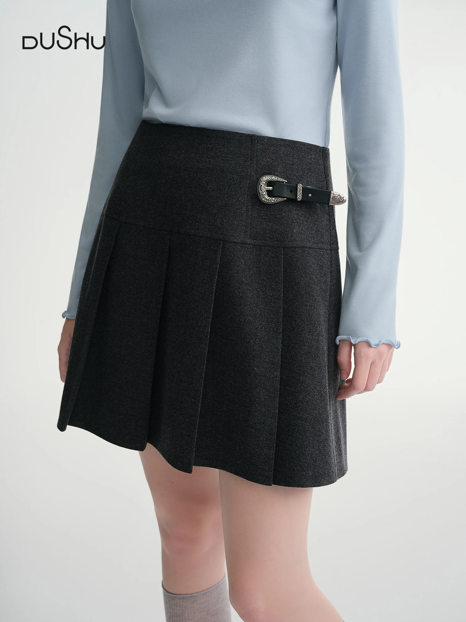 

DUSHU Long Pleated Skirt Women Gray Solid Simple Basics 2025 Autumn and Winter High Waist A-line Mini Skirt Korean Style