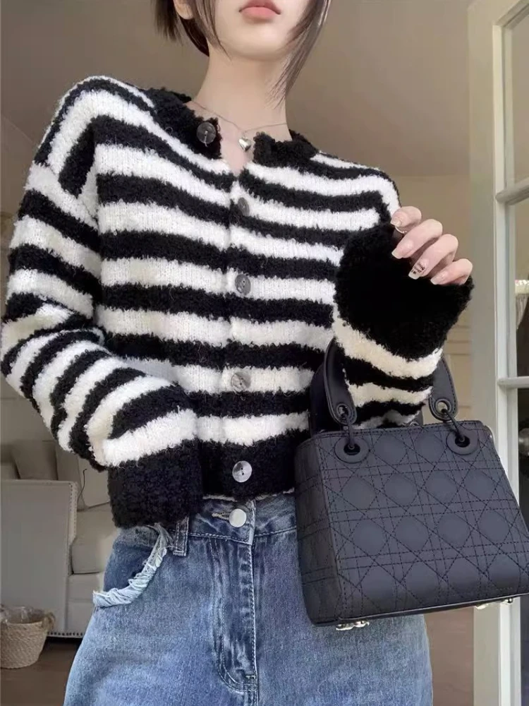 

Women Fashion Solid Off Shoulder Sweater Long Sleeve Knitted Pullover Sweater Autumn Female Casual KnitweaKorean cardigan stripe